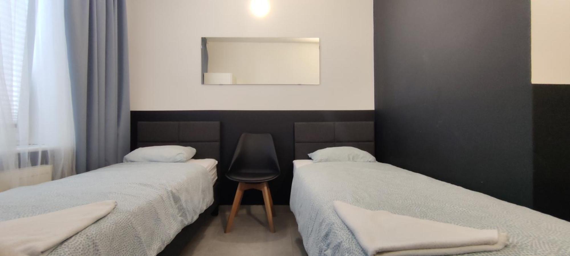 Grey Z Lazienka , Darmowy Parking, Zameldowanie Bezobslugowe Albergue *